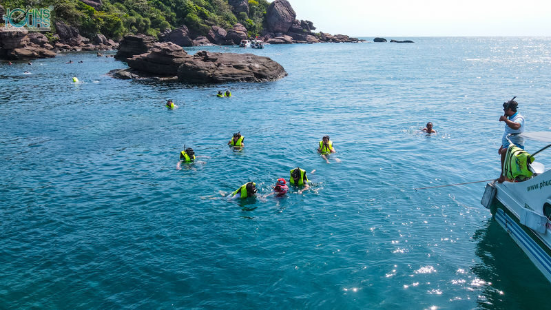 Phu Quoc 3 Islands Speedboat Tour: Mong Tay, Gam Ghi, May Rut Island - Island time: beach break, lunch, and changing plans