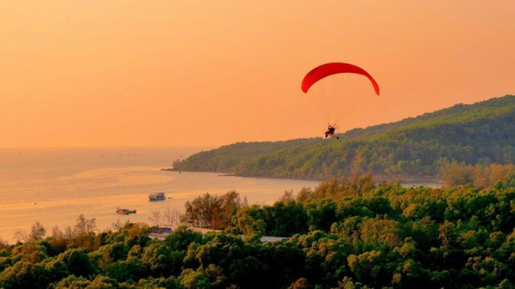 Phu Quoc Enjoy Sunset by Paragliding - Good To Know