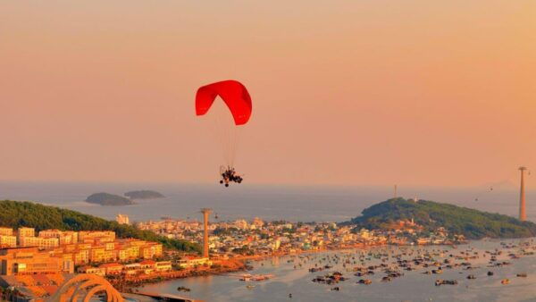 Phu Quoc Enjoy Sunset by Paragliding - Safety Guidelines and Restrictions