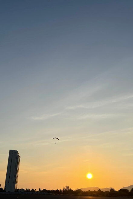 Phu Quoc Enjoy Sunset by Paragliding - Booking Your Experience