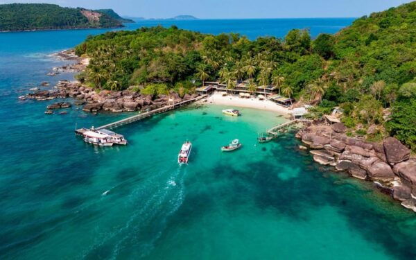Phu Quoc Four Islands by Canoe and Enjoy Cable Car - Local Attractions