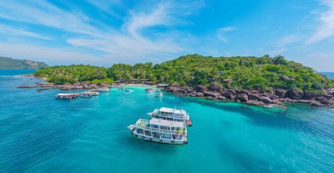 Phu Quoc Snorkeling Explore Three Islands by Boat Tour - Inclusions and Amenities