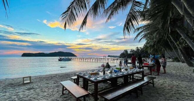 Phu Quoc: Snorkeling & Sunset BBQ Dinner on Island - Snorkeling Adventure
