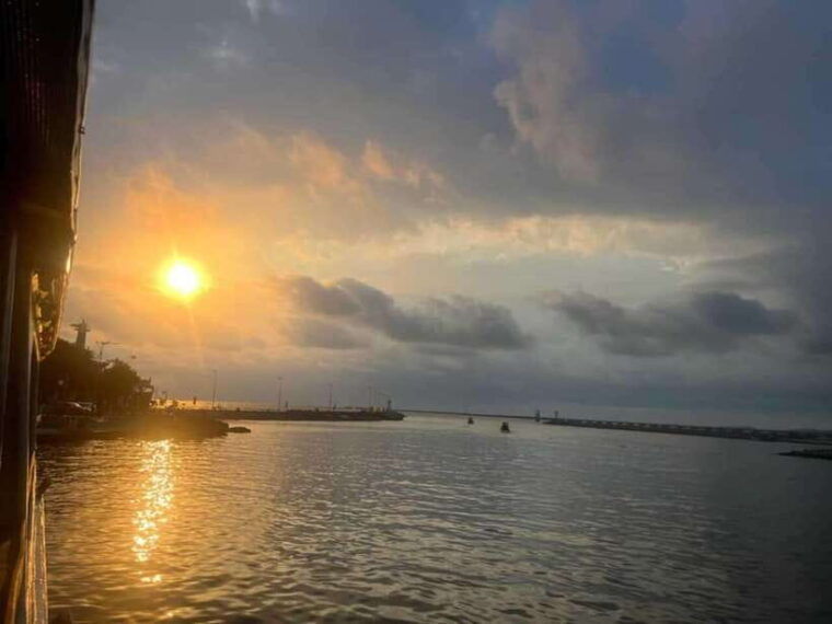 Phu Quoc: Sunset & Night Squid Fishing - Seasonal Considerations