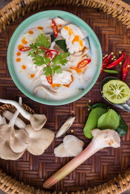 Phuket: Authentic Thai Cooking Class - Experience