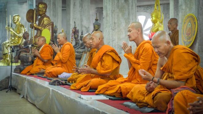 Phuket: Big Buddha, Wat Chalong and Town Guided Tour - Transportation and Value for Money