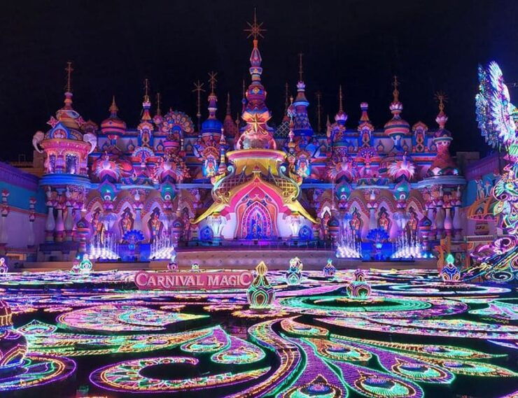 Phuket: Carnival Magic Show + Buffet Dinner - Event Overview