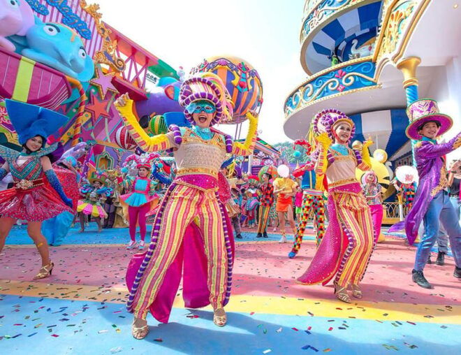 Phuket: Carnival Magic Show + Buffet Dinner - Booking and Cancellation Policy