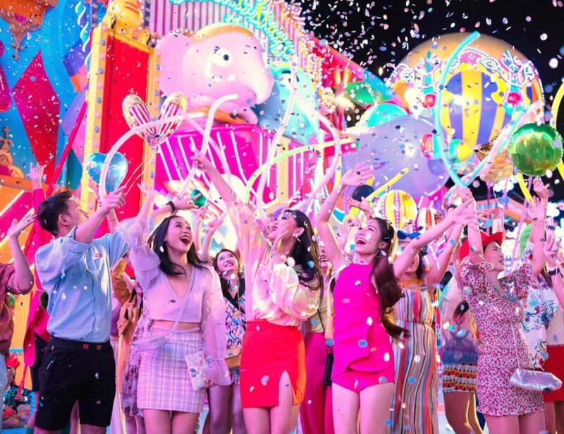 Phuket: Carnival Magic Show with Buffet Dinner - An Overview of What You Can Expect