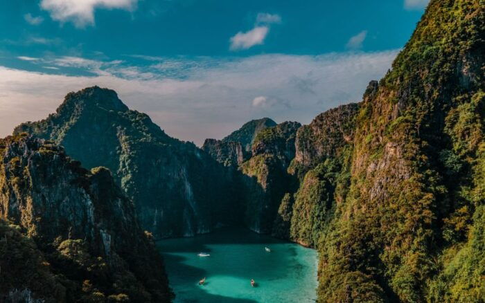 Phuket City - Vibrant Nightlife and Entertainment