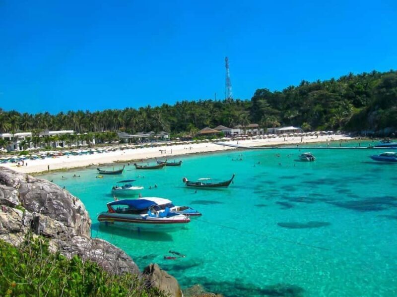 Phuket: Coral and Racha Island Yacht Tour with Lunch - Practical Tips for Your Day