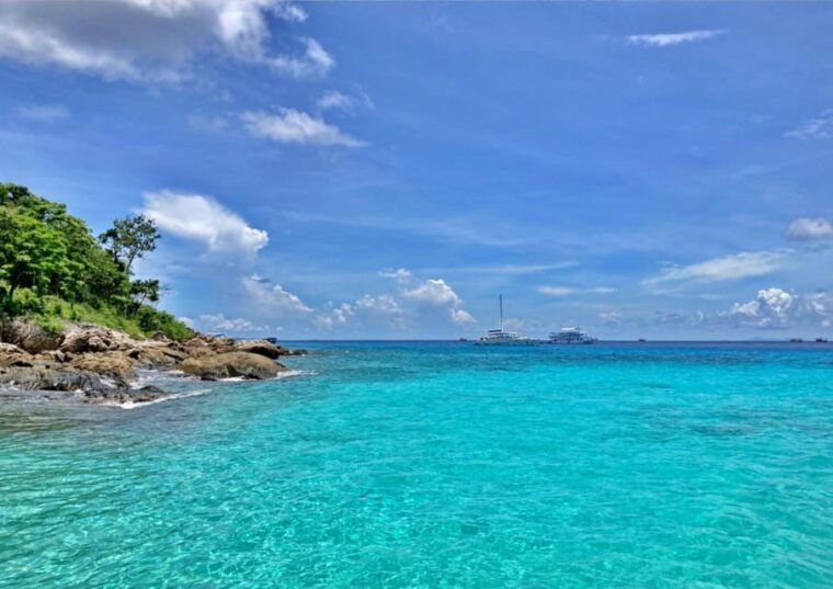 Phuket: Coral Island Catamaran Cruise With Sunset Dinner - Customer Experience and Reviews