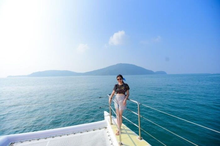Phuket: Coral Yacht Boat Tour to Coral Island With Sunset - Exploring the Three Islands