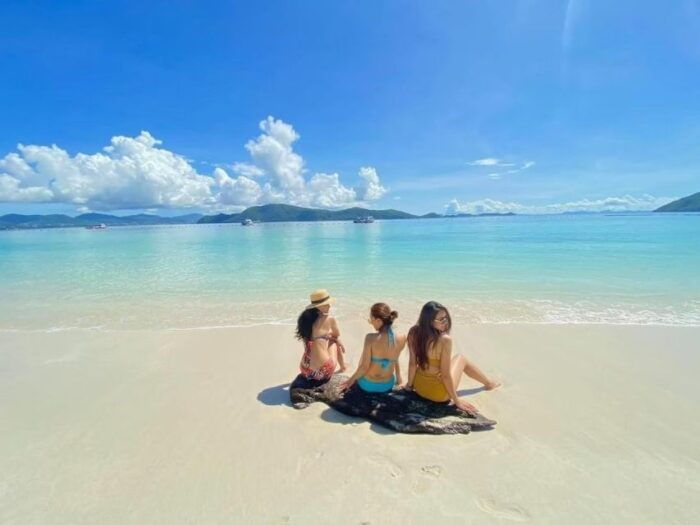 Phuket: Coral Yacht Boat Tour to Coral Island With Sunset - Snorkeling and Water Activities