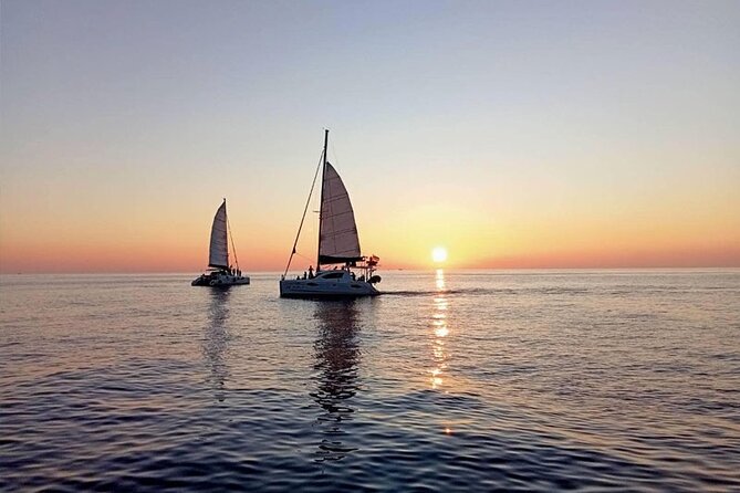 Phuket Dinner Cruise by Catamaran Yacht - Highlights of the Catamaran Yacht