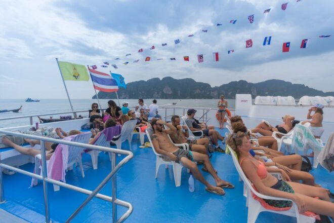 Phuket: Ferry Transfer To/From Phi Phi Tonsai or Laem Tong - Convenient Pickup and Drop-off Transfers