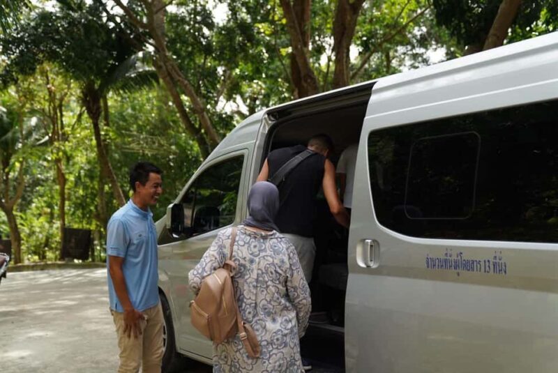 Phuket : Guided Tour to Elephant Sanctuary with Transfers - Good To Know