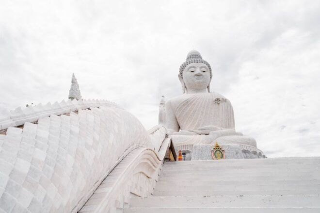 Phuket: Half-Day City Highlights and Viewpoints Group Tour - Exploring Religious Landmarks and Cultural Icons