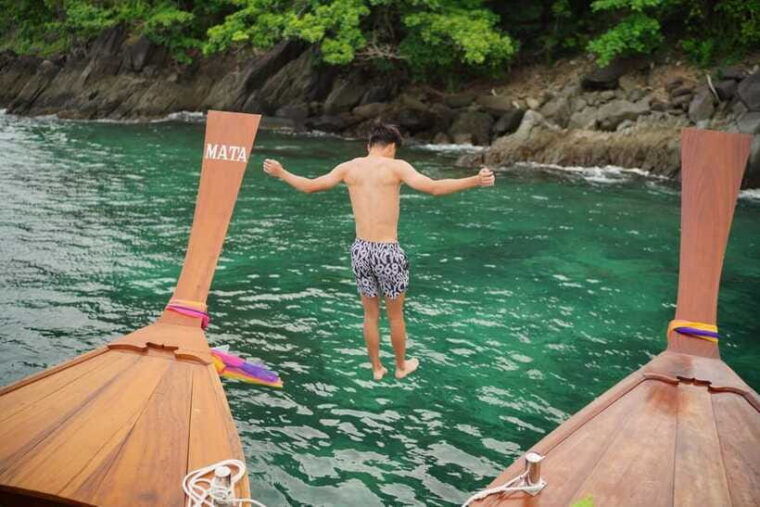 Phuket : Half Day Coral & Maiton by Luxury Long Tail Boat - Included Equipment and Amenities
