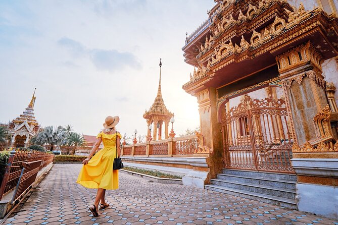 Phuket Instagram Tour: The Most Famous Spots (Private & All-Inclusive) - Memorable Lunch Experience at Photo-Friendly Restaurant