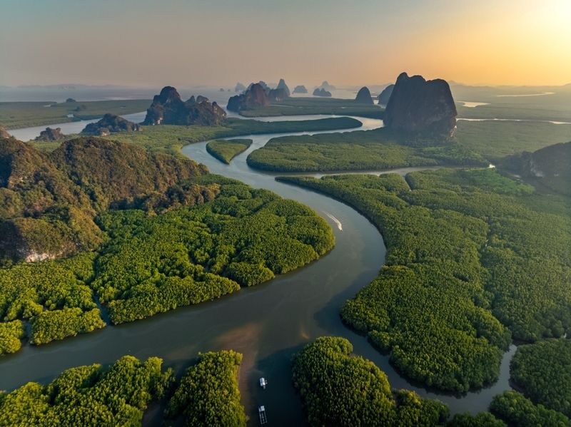 Phuket James Bond & Hong Islands One-Day Big Group Tour - The transport trade-off