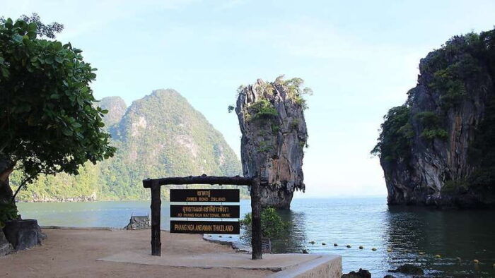 Phuket: James Bond Island Day Trip by Speedboat and Canoe - Exploring James Bond Island