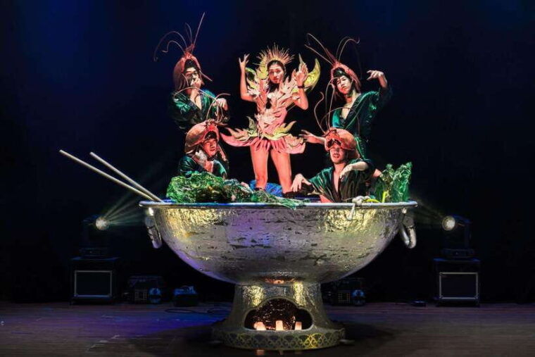 Phuket: Junkyard Theatre Dinner and Show - VIP Ticket - Electrifying Entertainment