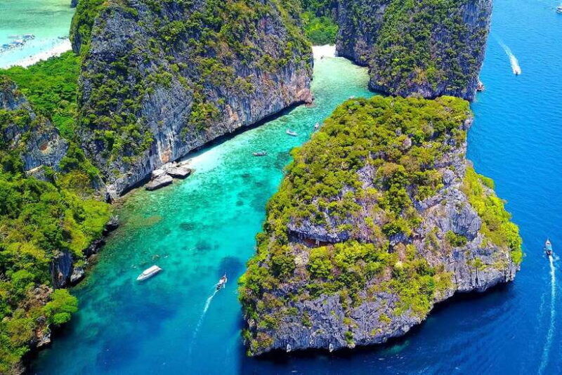 Phuket/Khao Lak: Snorkeling Trip to Phi Phi & Bamboo Islands - Itinerary and Activities