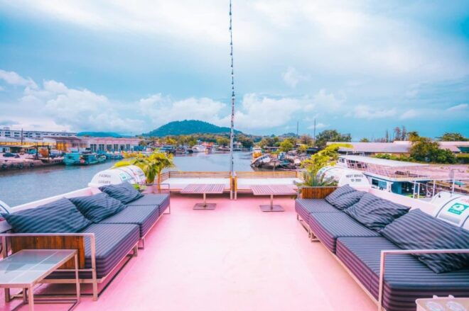 Phuket Ko Sire: Cruise With Live Music and 4-Course Dinner - Additional Information