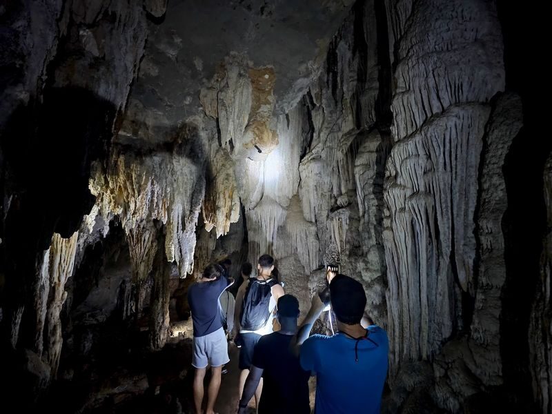 Phuket/Krabi/Khao Lak: Private Day Tour Khao Sok with Lake Boat Tour - What the price includes, and what it does not