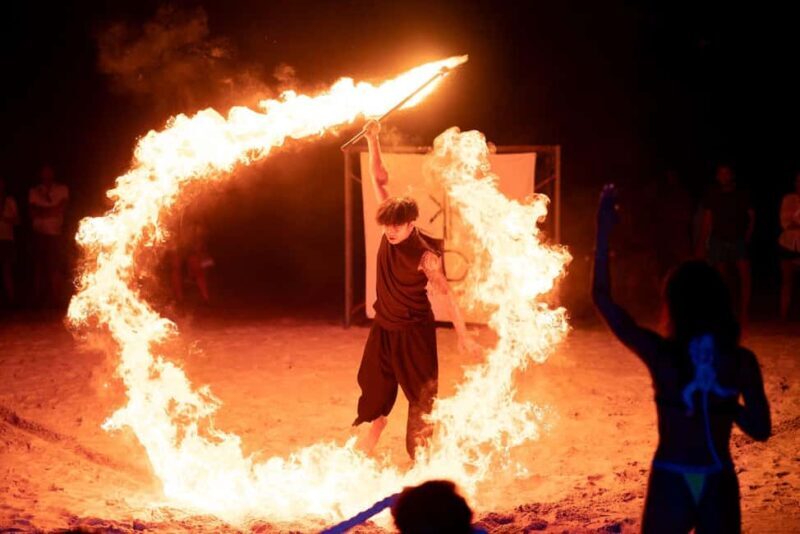 Phuket: Kudo Beach Club Entry with Set Menu - Good To Know