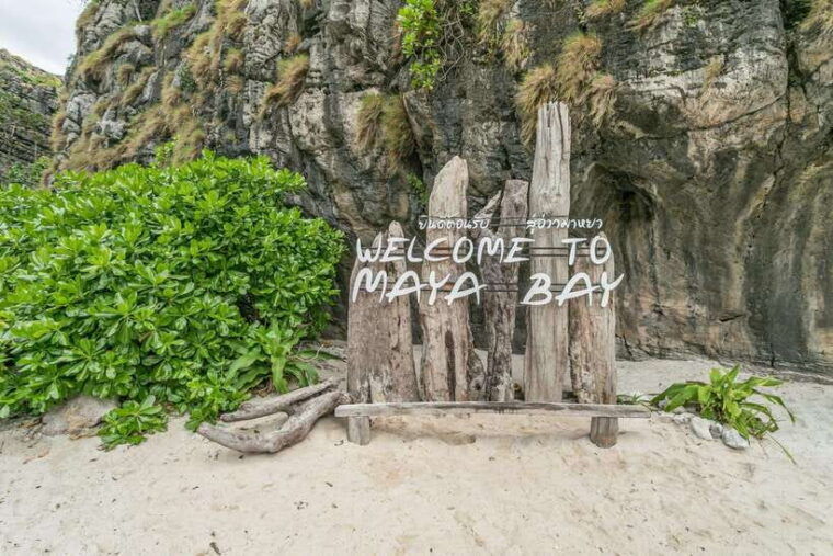 Phuket: Luxury Day Trip to Phi Phi Islands - Inclusions and Equipment
