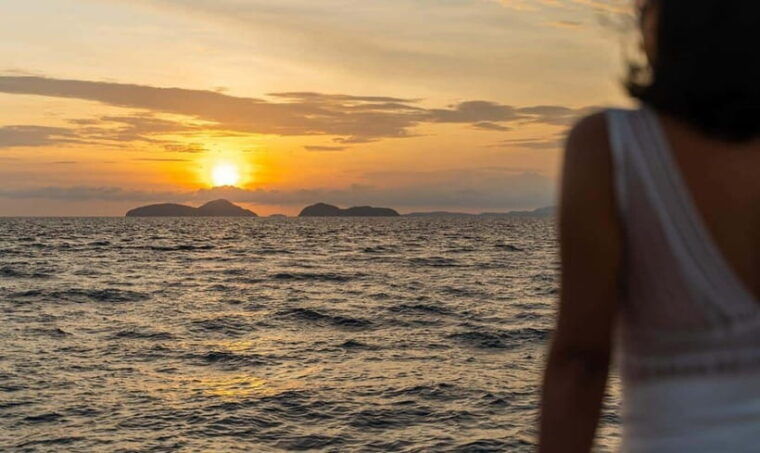 Phuket: Luxury Day Trip to Phi Phi Islands - Additional Information