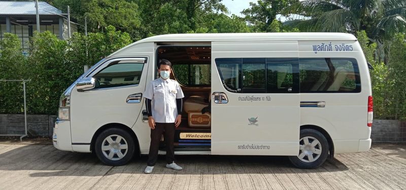 Phuket Old Town Private Full-Day Tour - Good service is common, but communication is not guaranteed