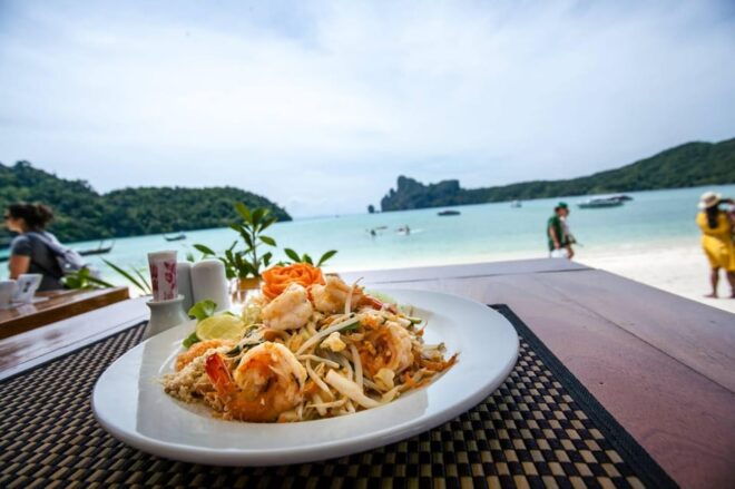 Phuket: Phi Phi Island Hopping Day Trip by Speed Boat - Unique Highlights