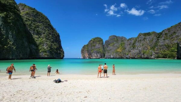 Phuket: Phi Phi & Kai Island Private Speed Boat Tour - Questions You May Have