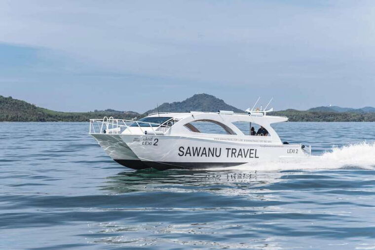 Phuket: Phi Phi, Maya & Bamboo By Premium Speed Catamaran - Visiting Maya Bay