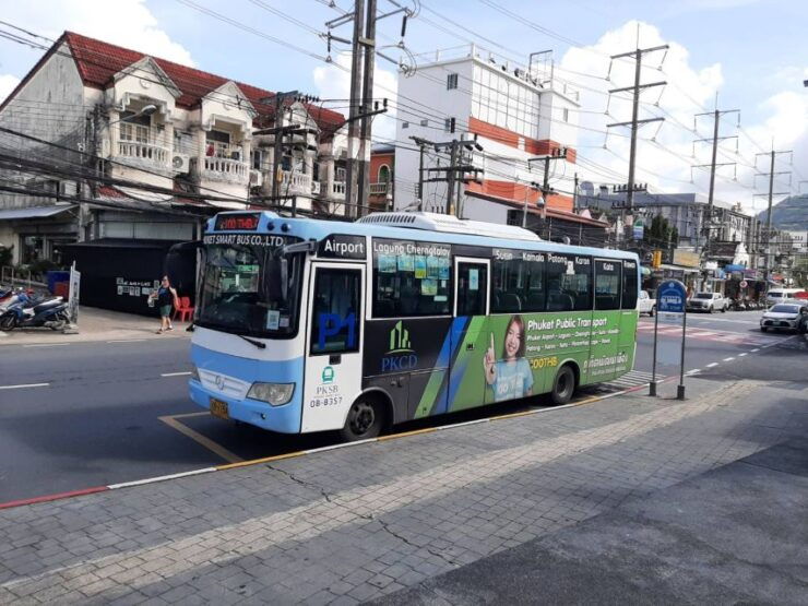 Phuket: Phuket Airport Bus Transfer From/To Kata Beach - Onboard Amenities