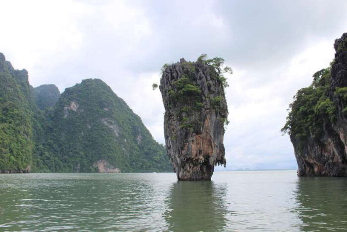 Phuket: Private Boat Charter to James Bond Island - Canoeing and Floating Village Experience