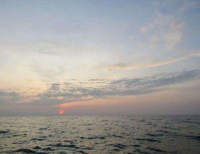 Phuket: Private Early Bird Charter to Phi Phi & Bamboo - Optional Visits to Maya Bay and Phi Phi Islands