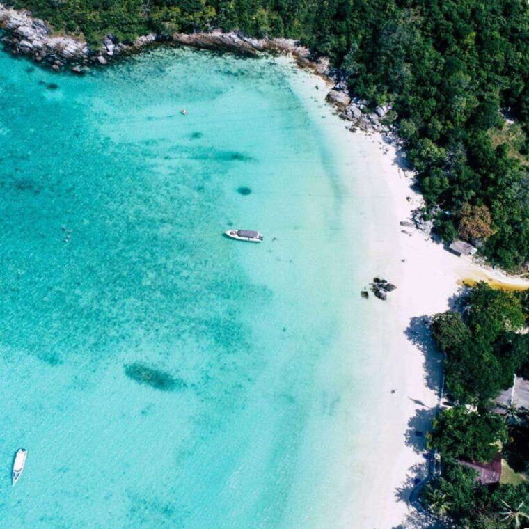 Phuket: RAYA YAI - Snorkeling Safari & Island Tour - Exploring Raya Yai Island