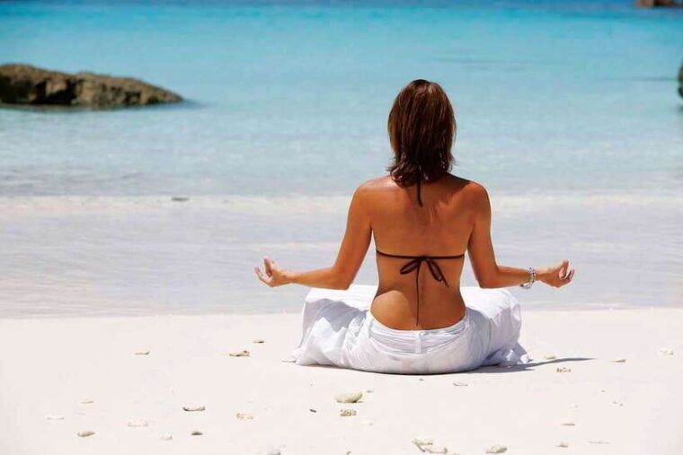 Phuket: RAYA YAI - Snorkeling Safari & Island Tour - Snorkeling in Crystal-Clear Waters