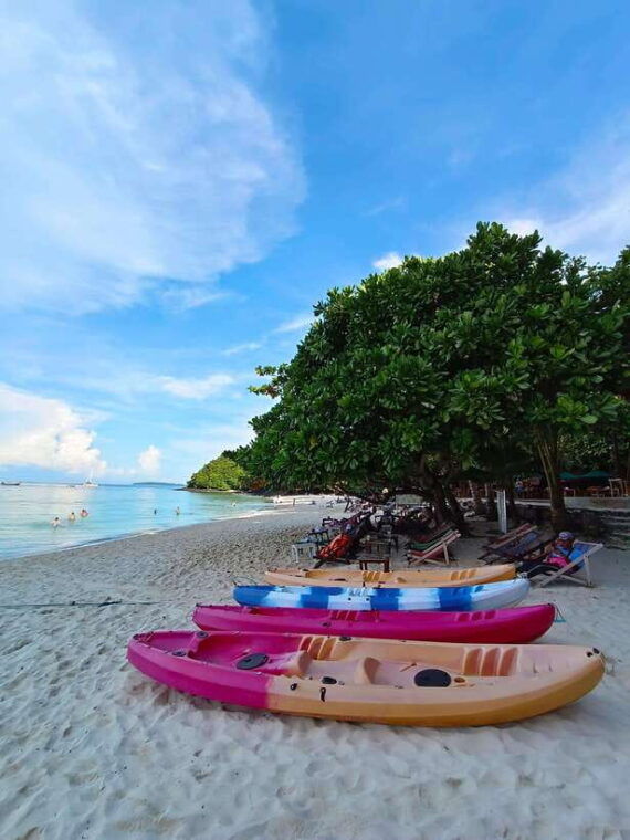 Phuket: Sea Trip Around the Islands - Vessel and Amenities