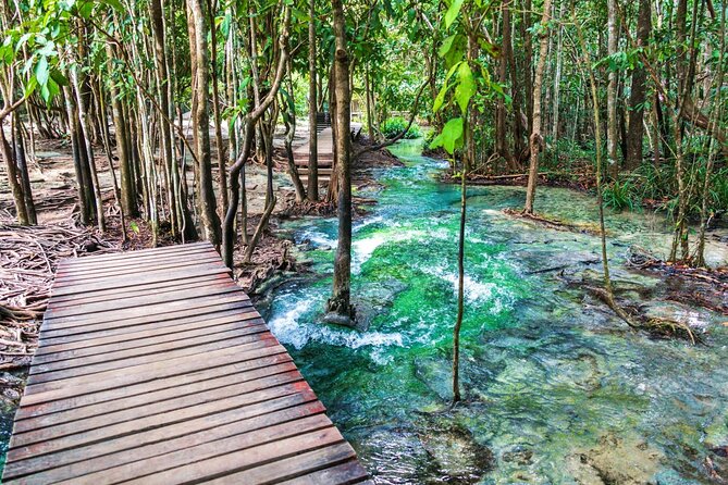 Phuket Sightseeing Tour With a Local Guide and Lunch - Good To Know