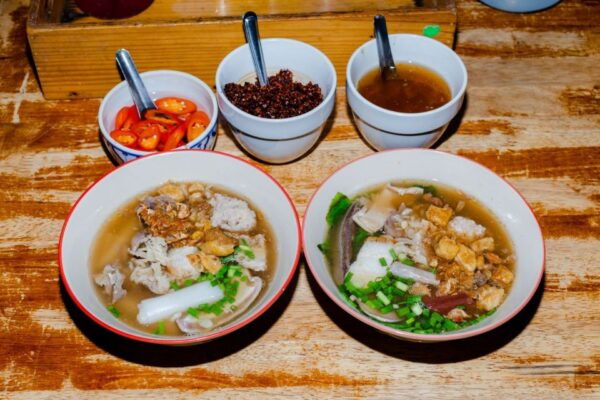 Phuket: Southern Flavours Food Tour With 15 Tastings - Phuket-Style Crepe Over Fiery Coals