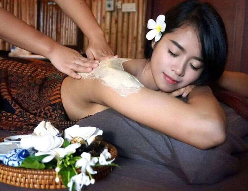Phuket: Spa Golden Package With Meal Included - Spa Experience and Treatments