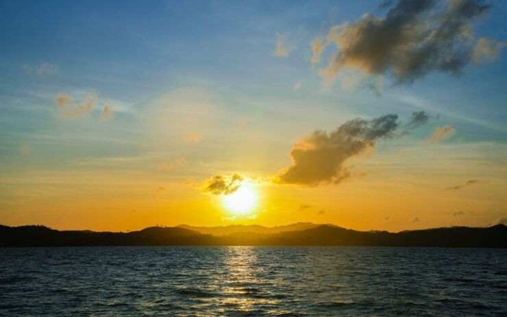 Phuket: Sunset Dinner in Phang Nga Bay by Big Boat - Experience Highlights