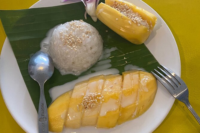 Phuket Thai Cooking Class Half Day Local Market Tour Thai Fruit Tasting - Sample Menu