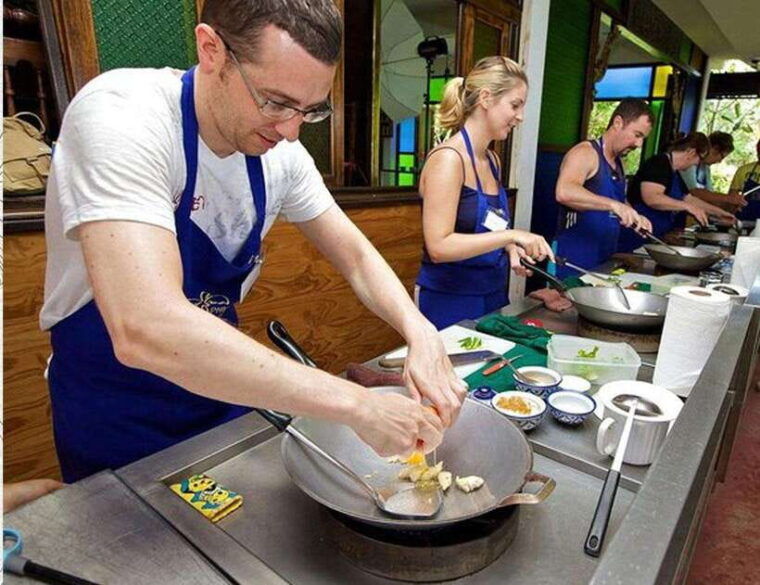Phuket :Thai Cooking Class With Local Market Visit - Important Information