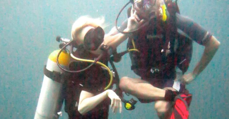 Phuket, Thailand : PADI Open Water Scuba Diver Course Phuket - Course Structure and Experience